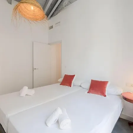 Centrico, Acogedor Y Amplio Piso En Apartment *